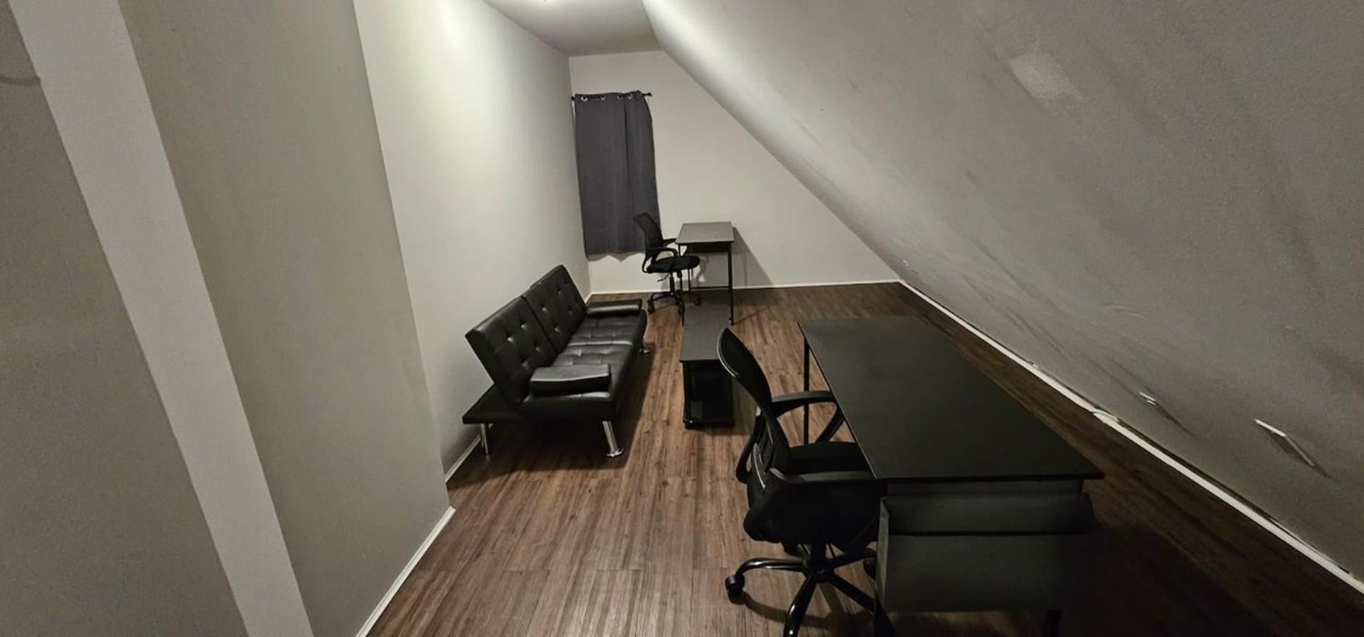 Private Apt In Middletown-Wesleyan Екстер'єр фото